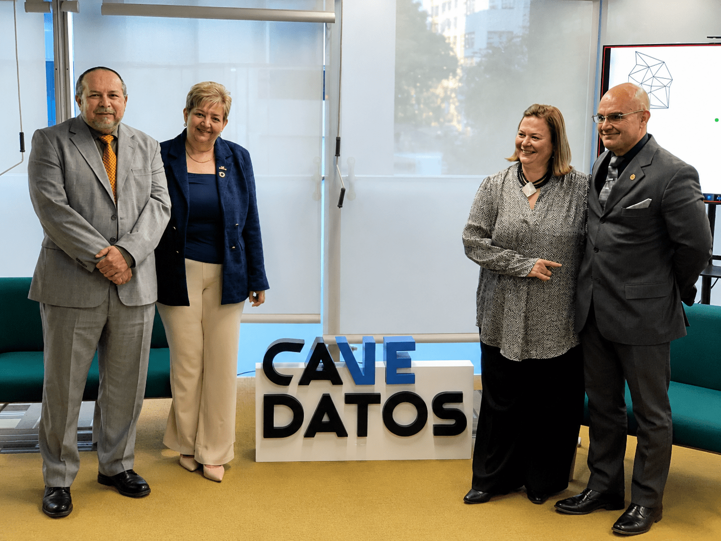 ecosistema-tecnologico-venezolano-innovacion-colaboracion-empresas-afiliadas-cavedatos.img